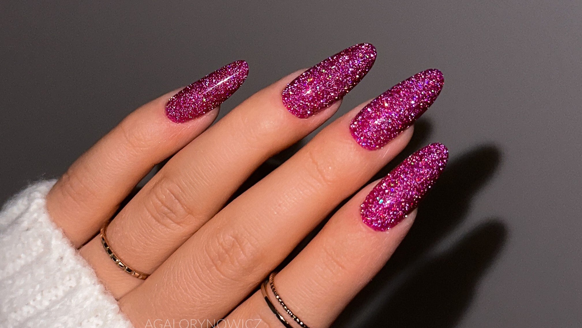 Galentine's Day Gift Guide: Perfect Semilac Products for Your BFFs