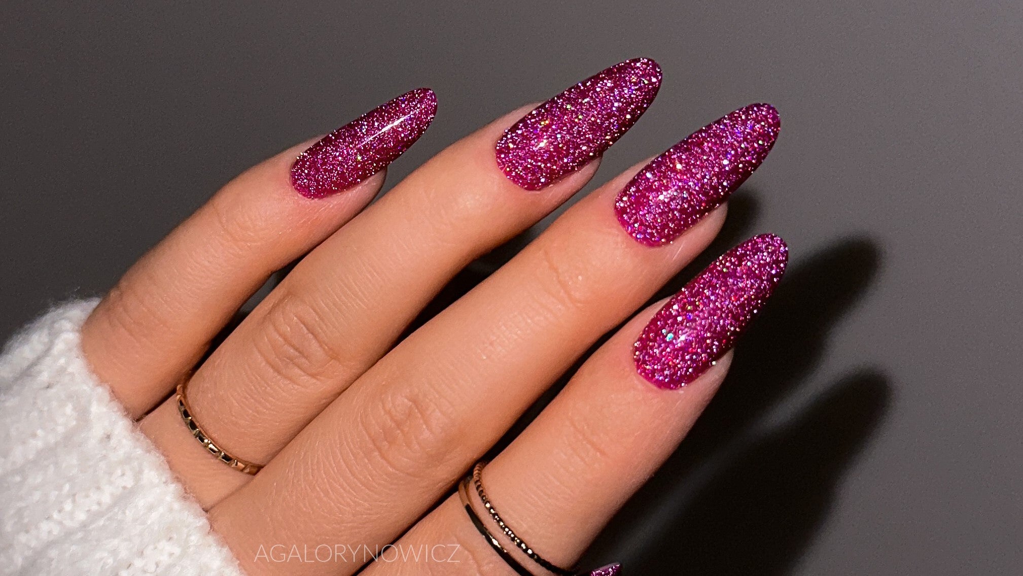 Pink Perfection: Achieve the Ultimate Manicure with Semilac Gel Nail Polish's Pink Shades