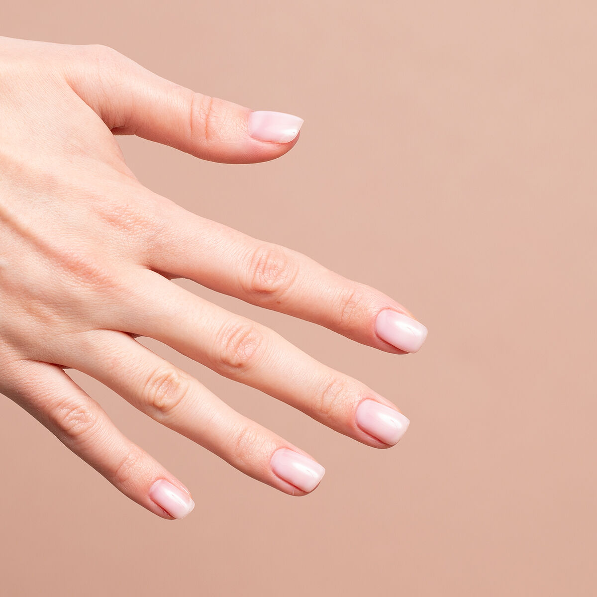 Semilac Skin Tone Cover Base Milky Pink - Builder Gel in a Bottle