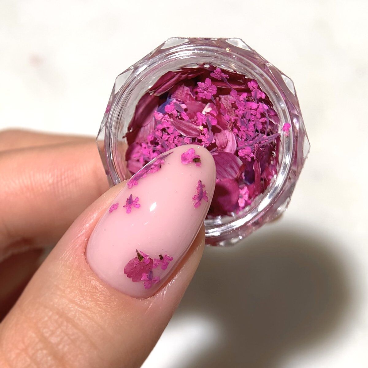 Semilac Flower Flakes Wild Orchid