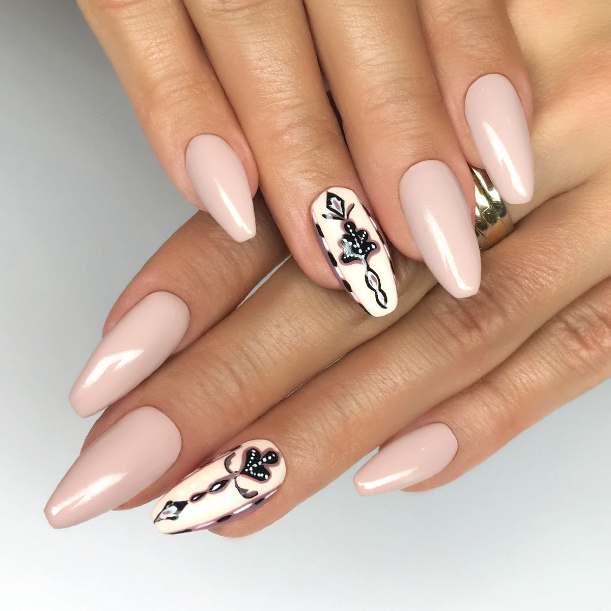 Semilac 220 Nougat Beige UV Gel Polish 7ml - Semilac Shop