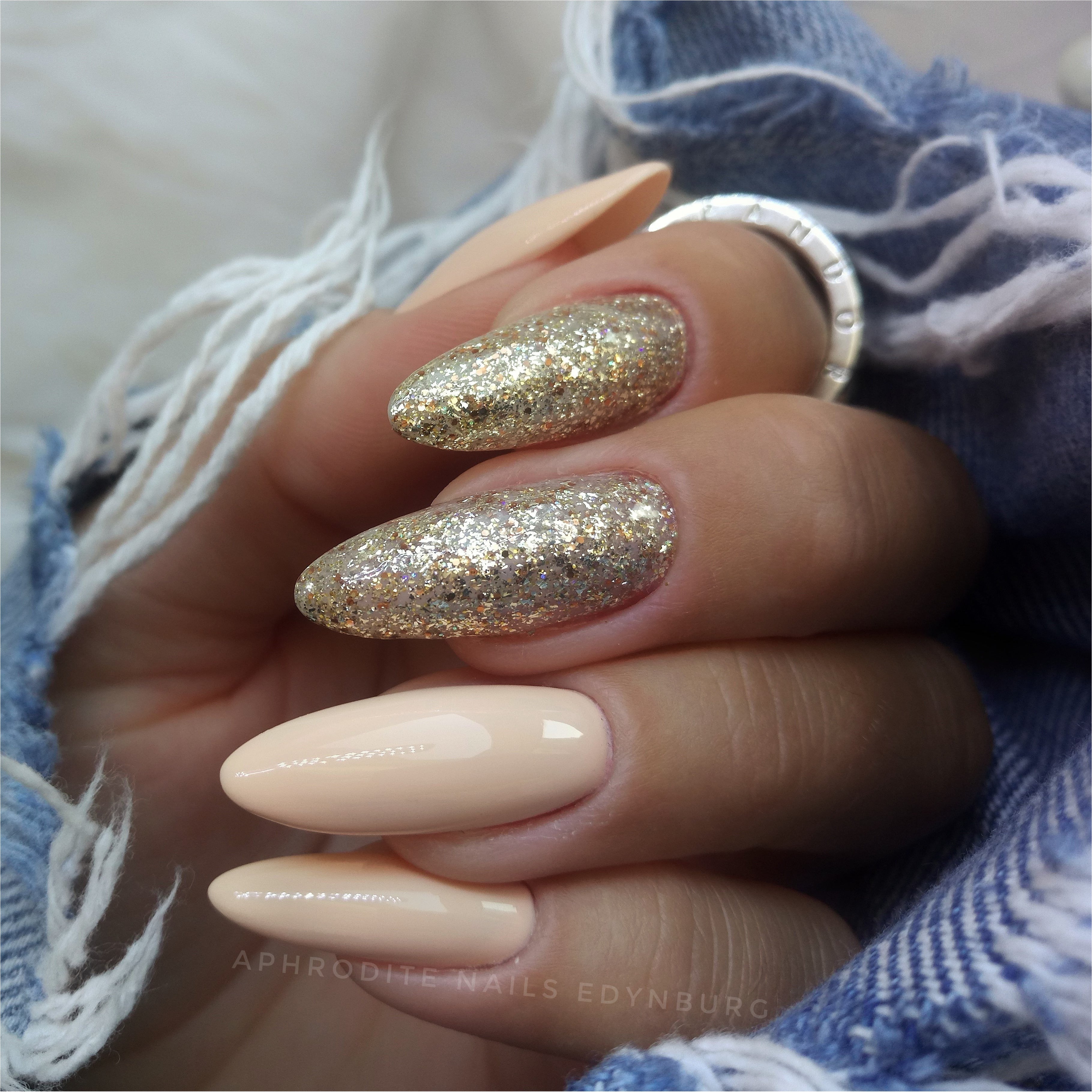 Semilac 260 Platinum Light Gold UV Gel Polish 7ml - Semilac Shop