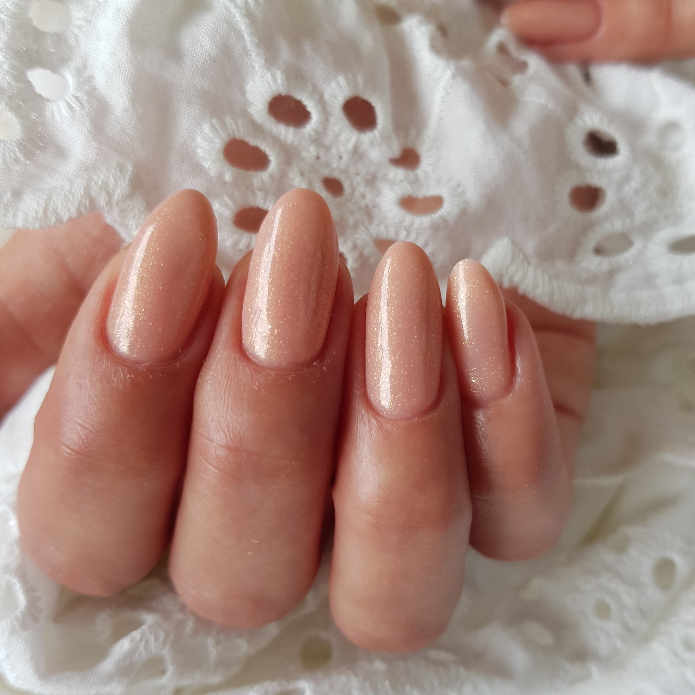 Semilac Extend Base 804 Glitter Soft Beige 5 in 1 UV Gel Polish7 ml - Semilac Shop