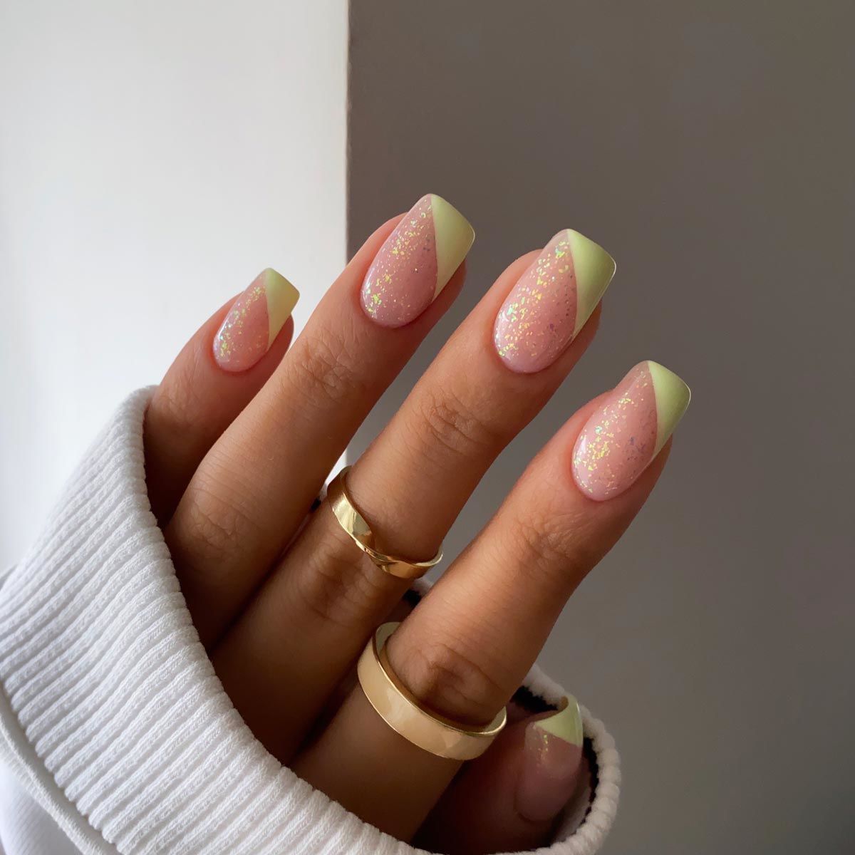Semilac Top Coat No Wipe Blinking Gold & Green Flakes T16 UV Gel 7ml - Semilac Shop