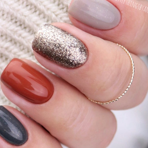 winning streak - purple gray nail polish & nail color - essie