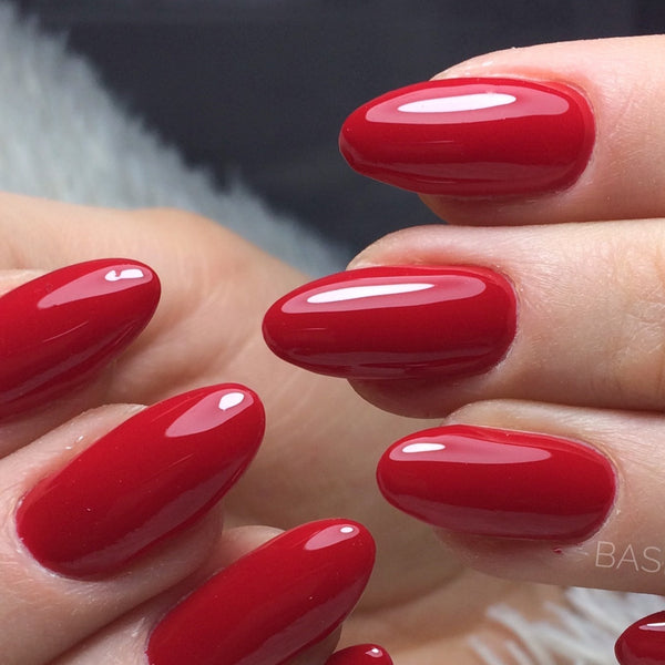 Discover the Perfect Shade of Red: A Guide to Semilac's Red Gel Polish