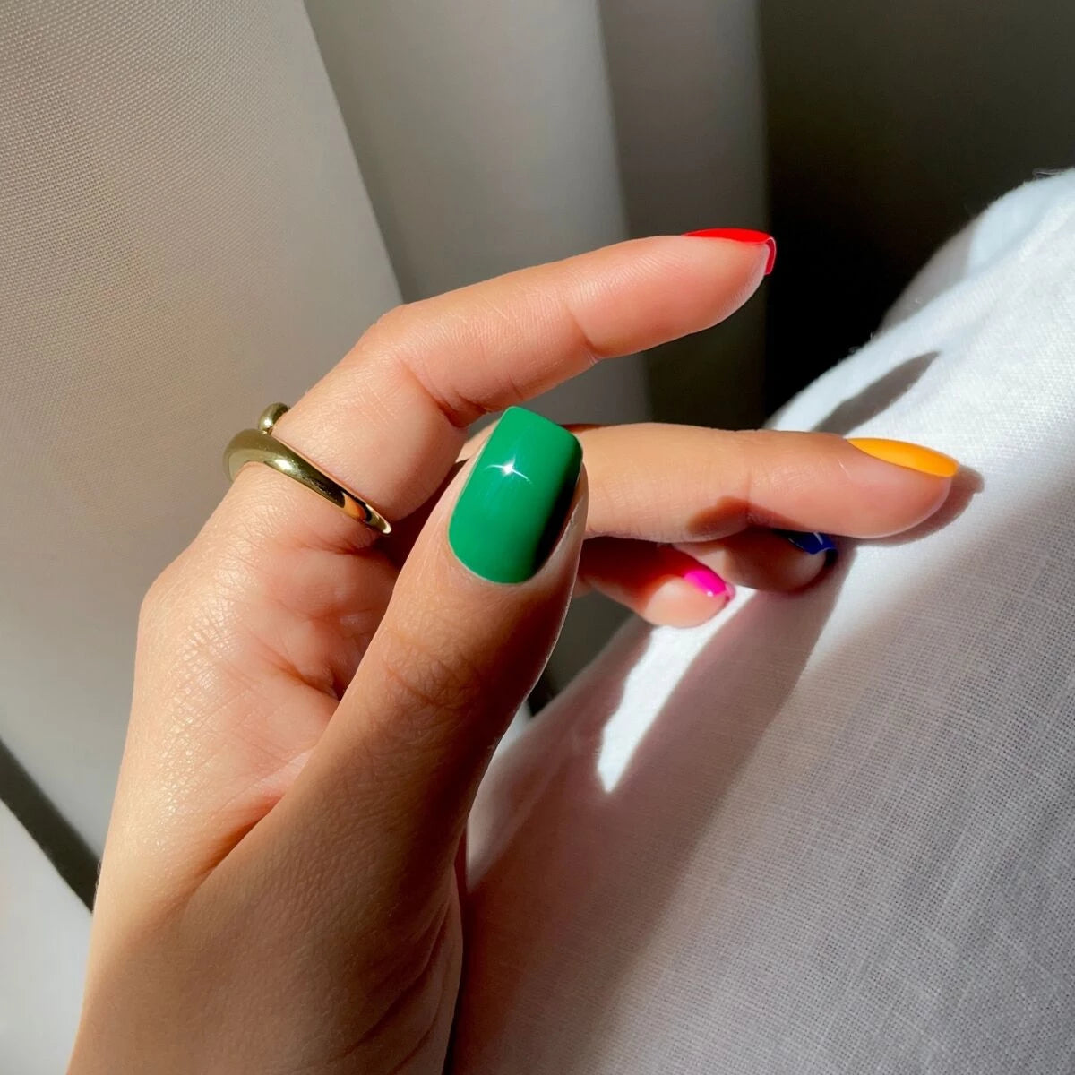 Semilac 985 Hailey Green UV Gel Polish