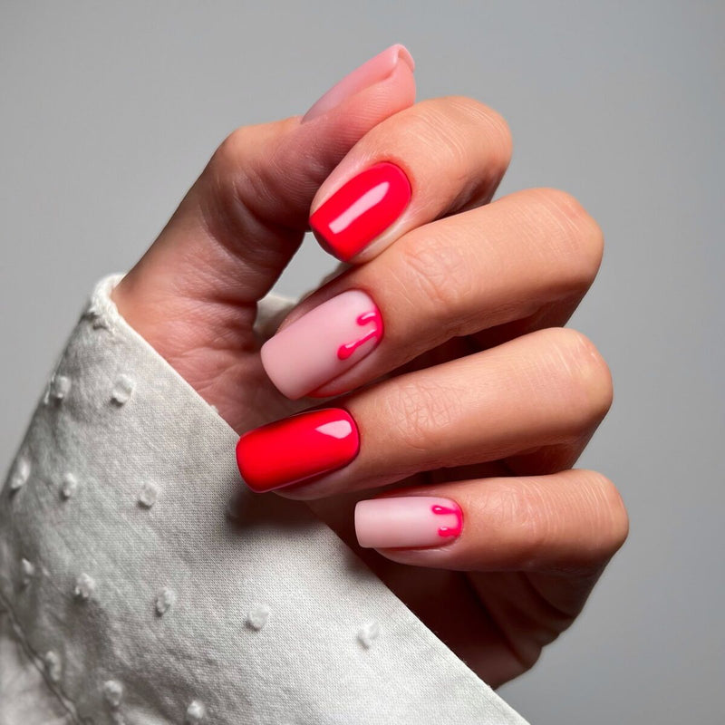 Semilac Halloween 3D nail art using Trick or Pink