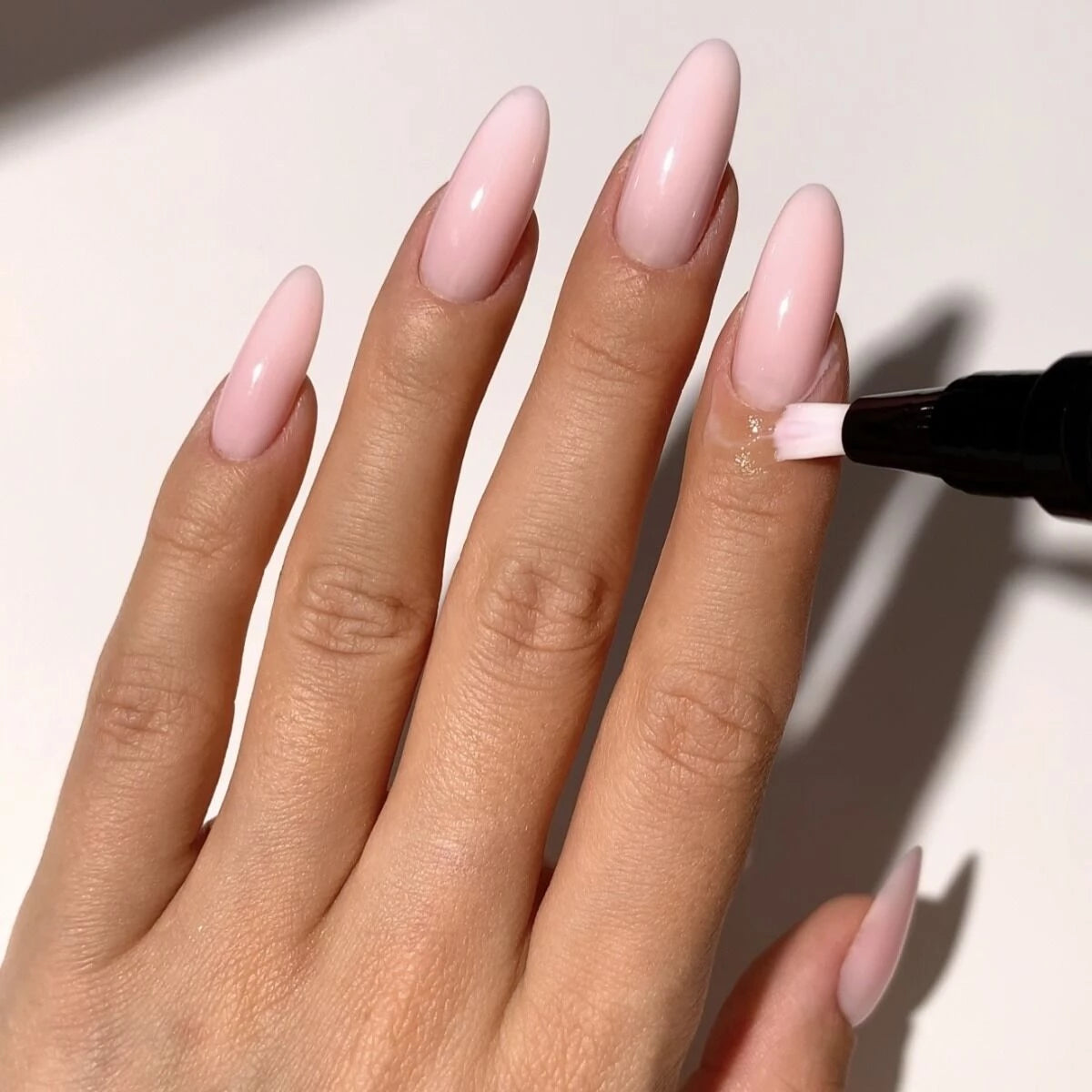 Semilac Regenerating Cuticles and Nails Balm in Pen 3ml