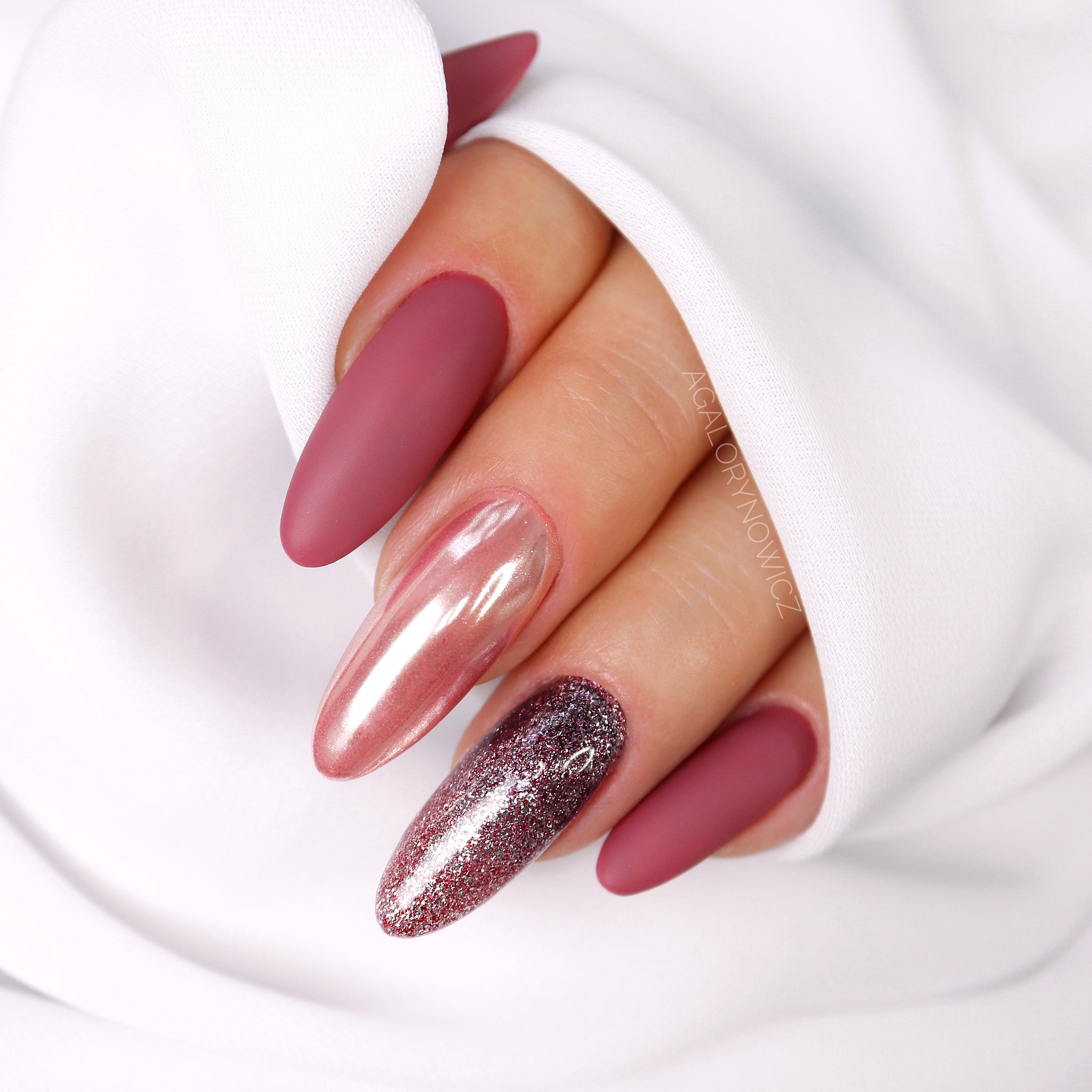 Semilac Base + Top + 005 Berry Nude UV Gel Polish Set - Semilac Shop