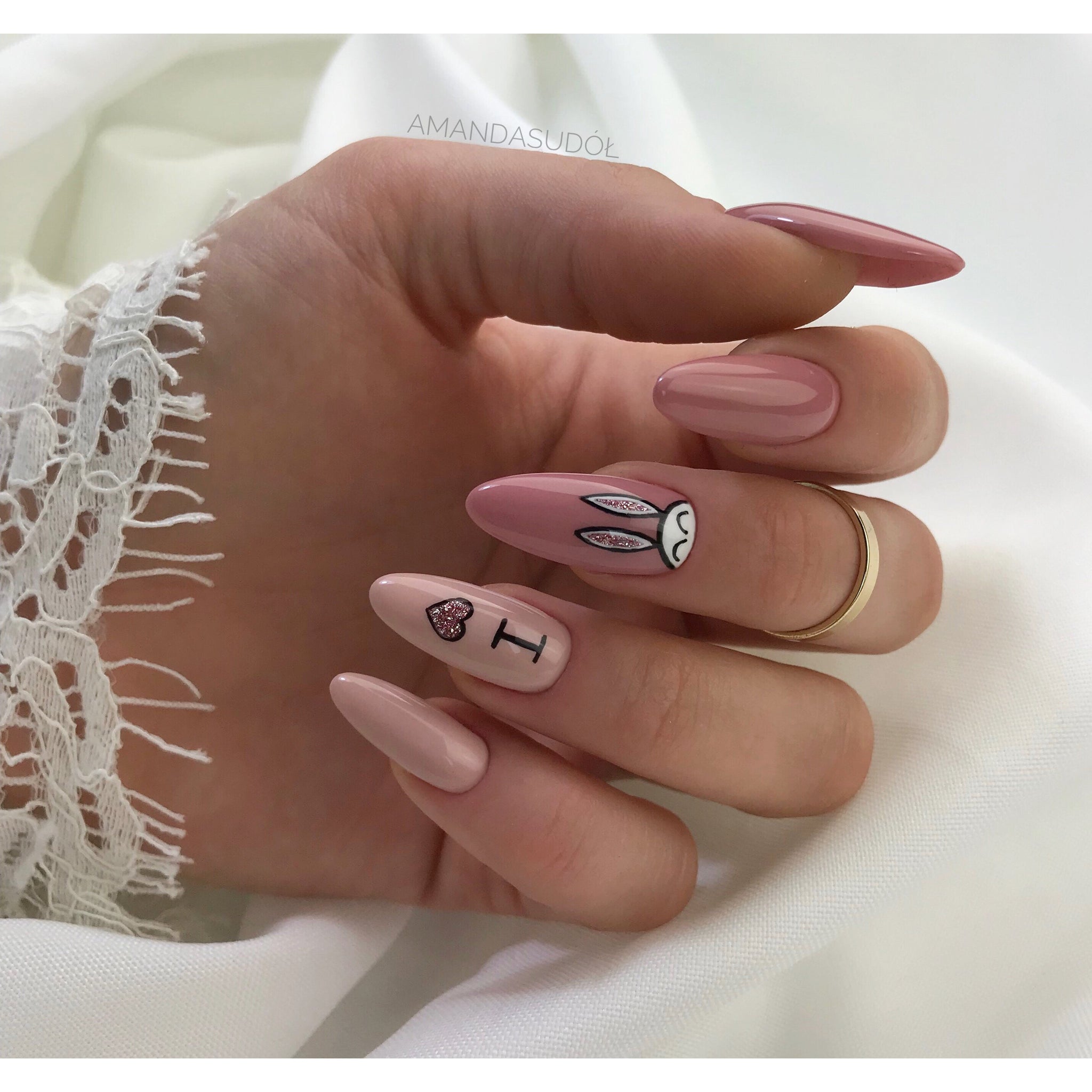 Semilac Base + Top + 004 Classic Nude UV Gel Polish Set - Semilac Shop