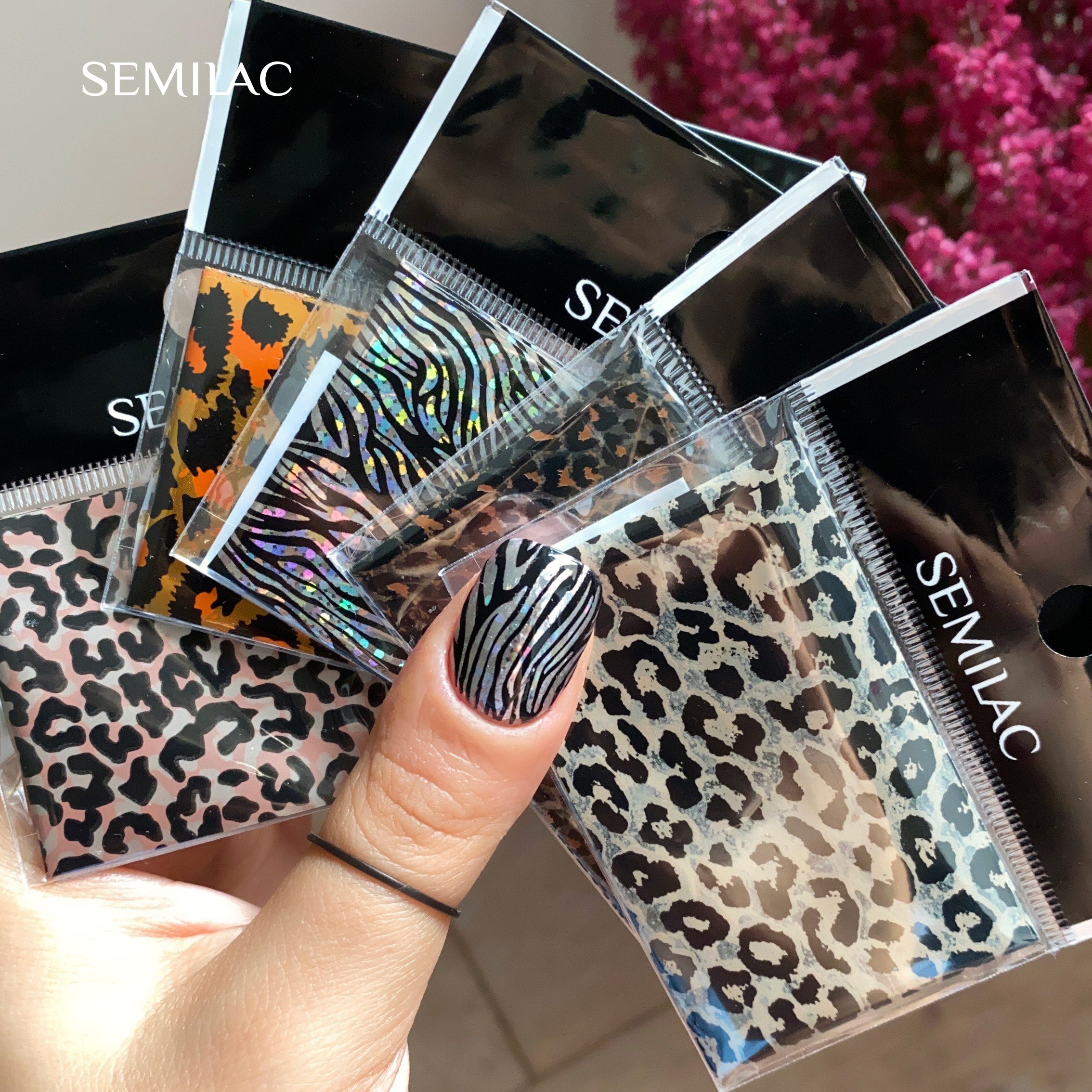 Decoración para uñas Semilac - 19 Wild Animals foil SEMILAC